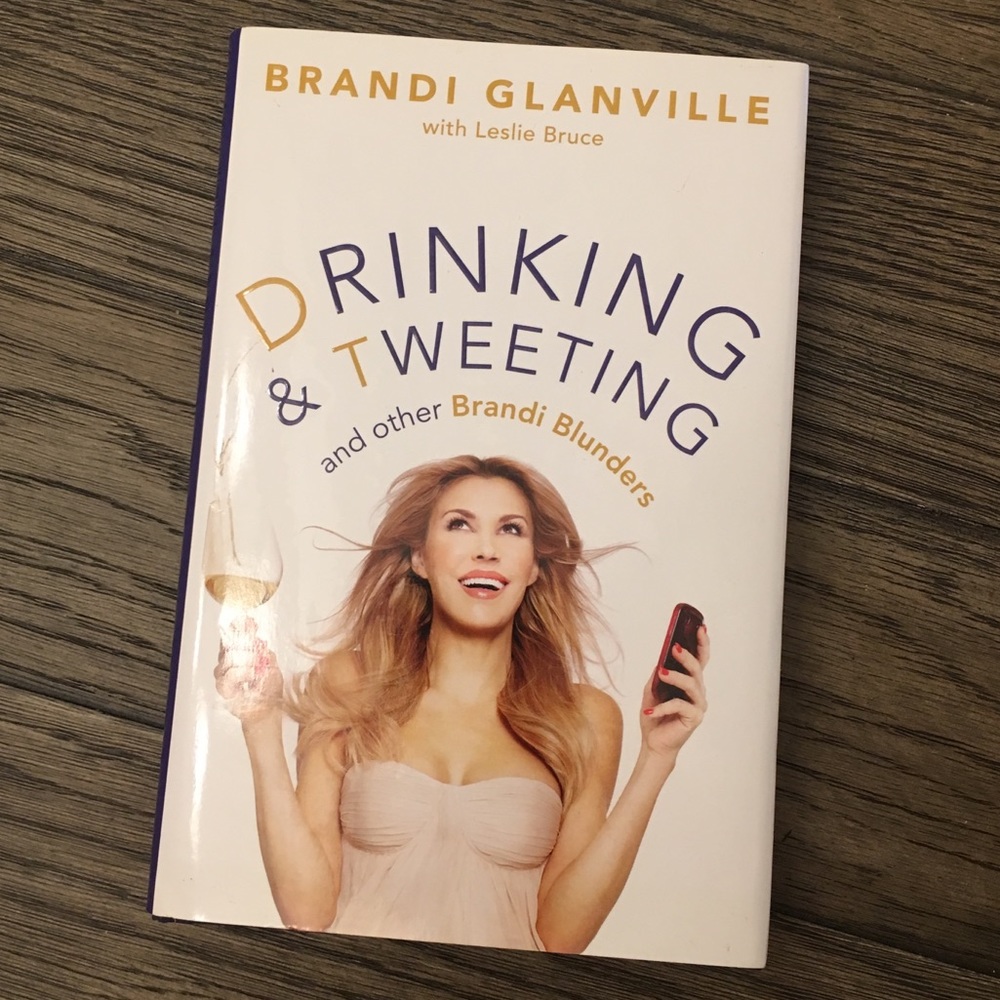 Brandi Glanville’s Drinking & Tweeting book